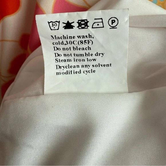 Retro Floral Pink and Orange Ruffle Short Romper Size 2X - Picture 8 of 8